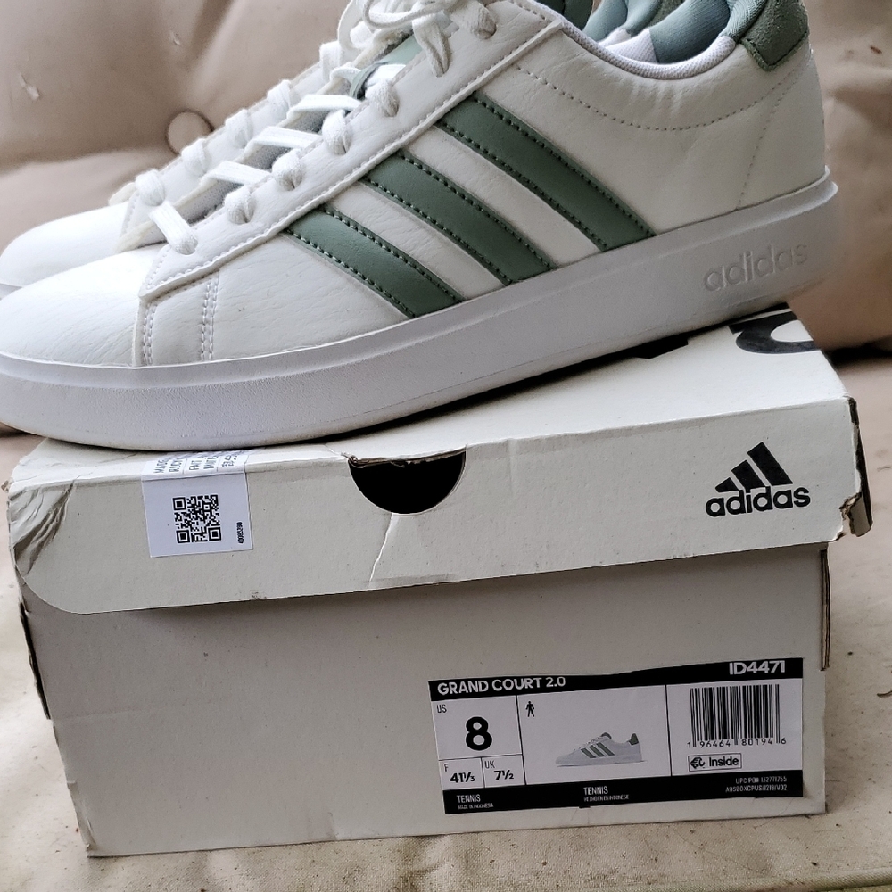 Adidas Grand Court 2.0 White and Green Shoes